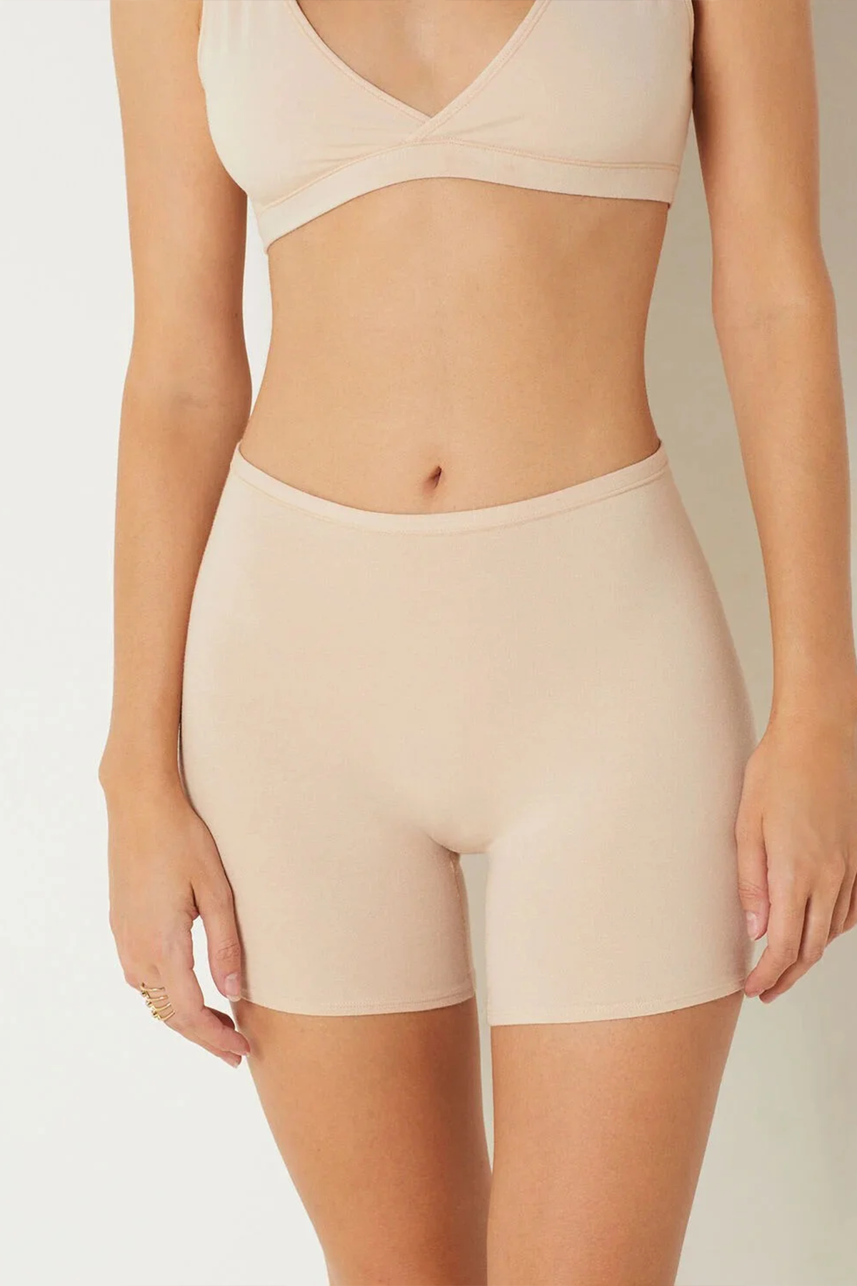 Premium Kadın Boxer Ten Renk Seamless – Ultra Rahat, Toparlayıcı, Kıyafet Altında Görünmez